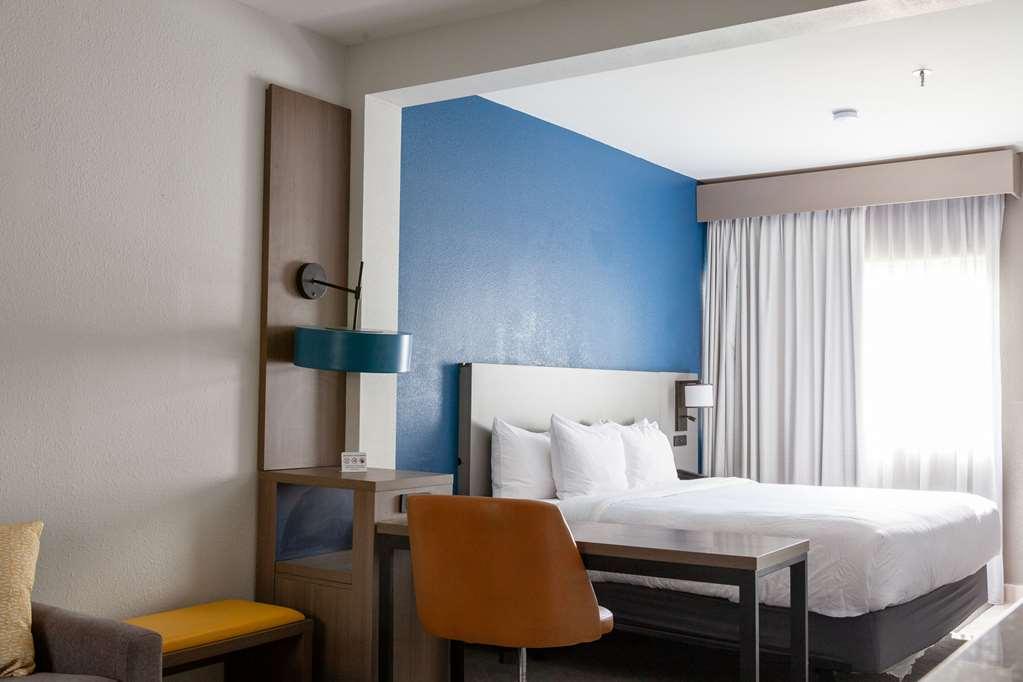 Comfort Suites Baton Rouge South I-10 Inniswold Zimmer foto