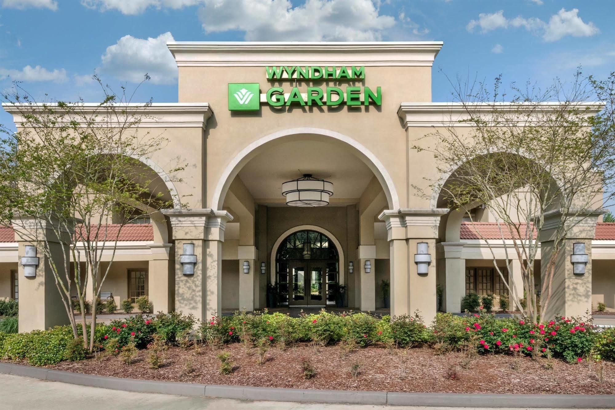 Comfort Suites Baton Rouge South I-10 Inniswold Exterior foto